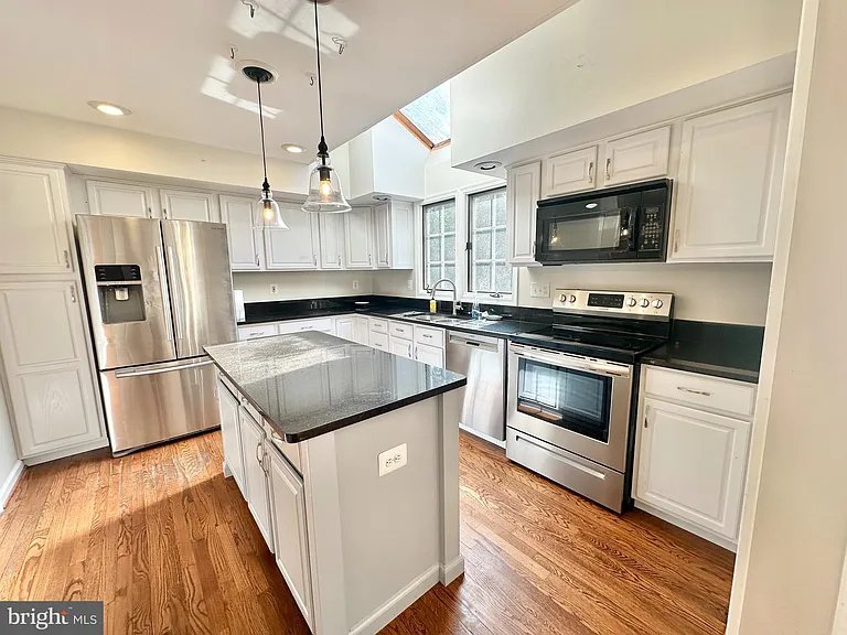 21326 Thimbleweed Ct — Photo 6