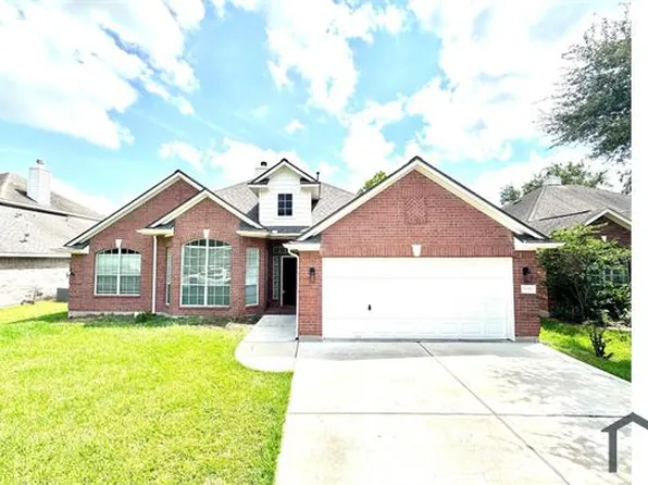 3351 Lakeway Ln, Pearland, TX 77584