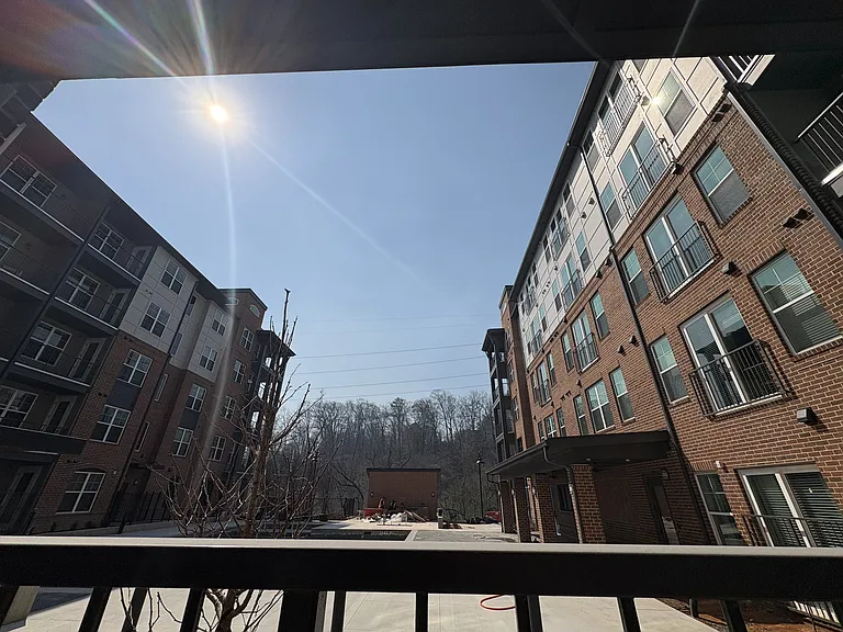 District on the Etowah Apartments — Photo 412