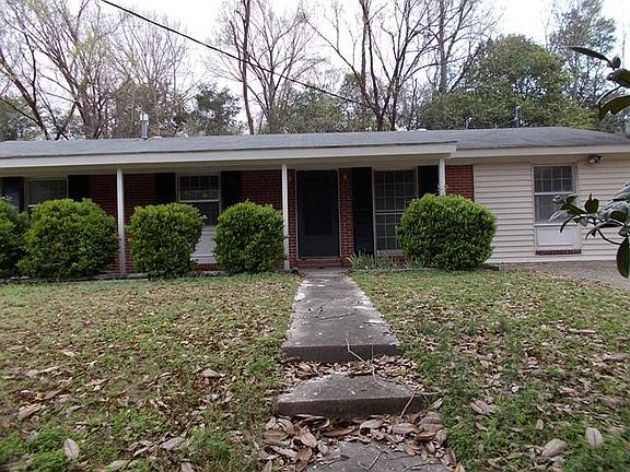 2nd image of 105 Emily Dr