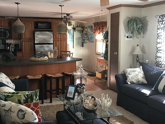 4th image of 8175 N Shore Blvd Lot 45