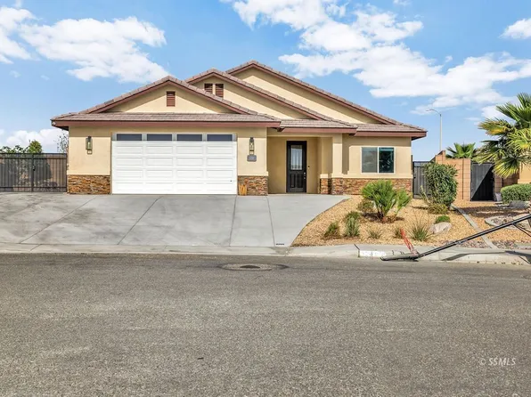 1241 San Michele Pl, Ridgecrest, CA 93555