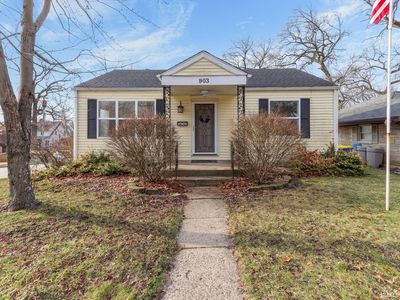 903 W Lawrence St, Mishawaka, IN, 46545
