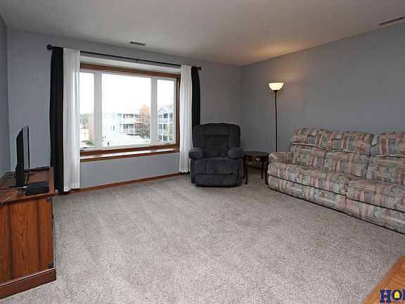 4th image of 3001 S 51st Street Ct Unit 423