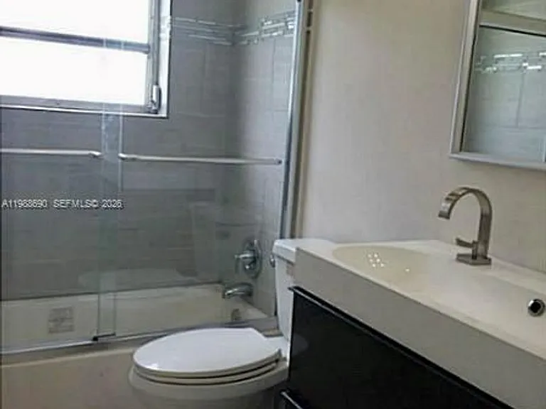 740 NE 179th Ter — Photo 15