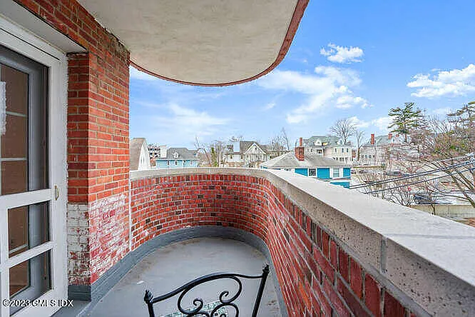 25 W Elm St #40 — Photo 21
