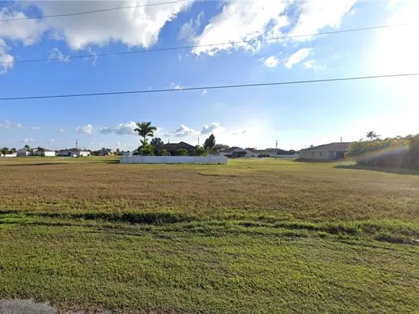 3330 NW 5th ST, CAPE CORAL, FL 33993