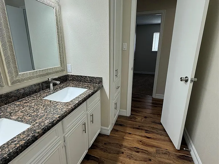 2716 Pine Cone Ln — Photo 22