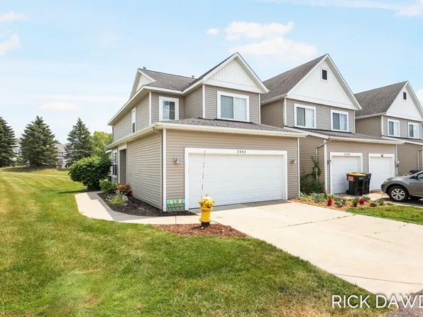 3692 Oxford Ct, Hudsonville, MI 49426