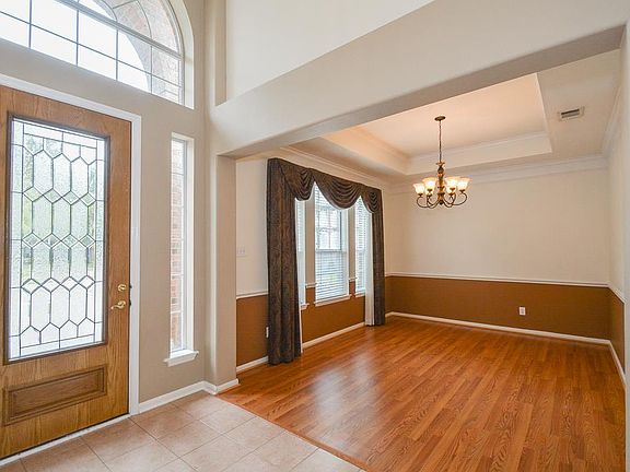 5th image of 1711 Bumelia Ct