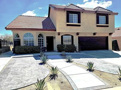 1000 Hook Ave, Rosamond, CA, 93560