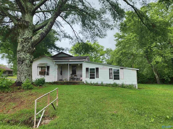 810 Summerville Rd, Boaz, AL 35957