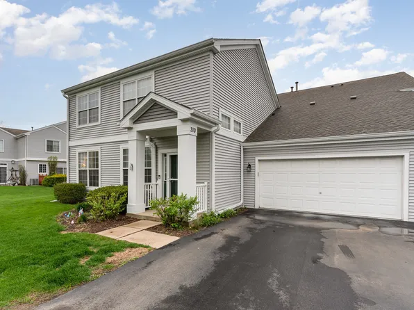 310 Cascade Ln #310, Oswego, IL 60543
