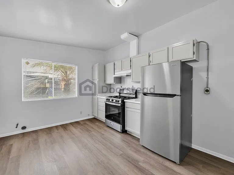 18103 S Harvard Blvd #B — Photo 7