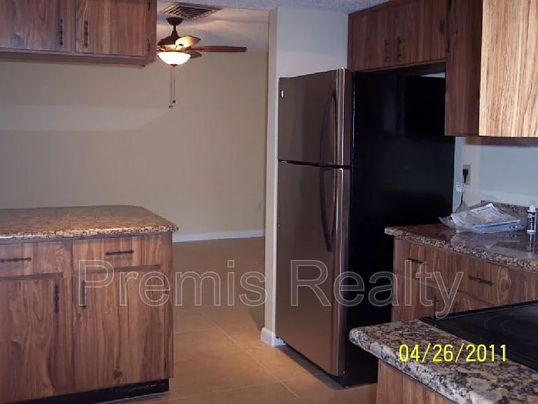 1281 Stony Brook Ln — Photo 8