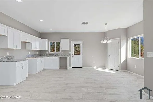 3 bed, $1,790 — Photo 4