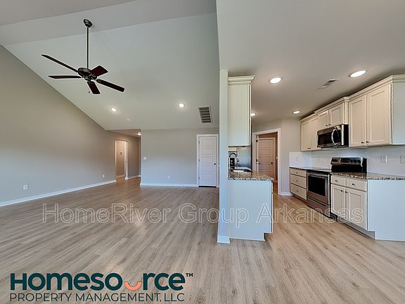 4th image of 513 Eagle Dr