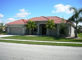 5228 Benjamin Ln, Sarasota, FL 34233