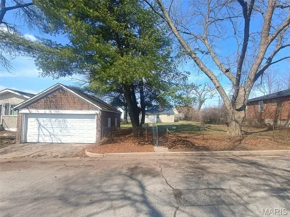 8539 Robin Ave, Saint Louis, MO 63147