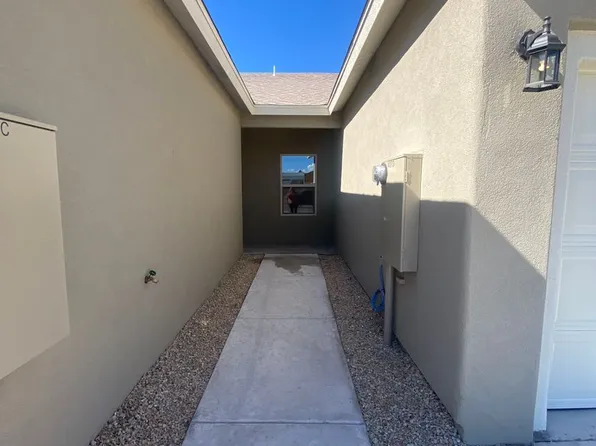 y-apa-4027, 4027 Apache Pine Pl #C, Las Cruces, NM 88012