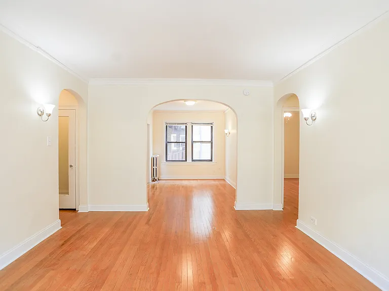 1631 W Lunt Ave #2A — Photo 4