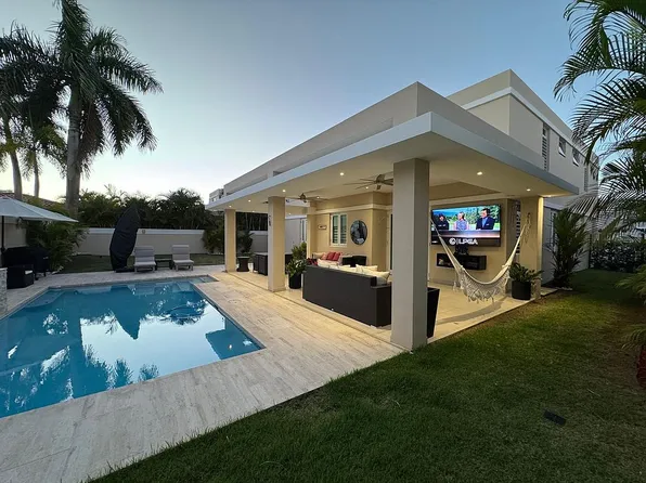 569 Golfo Mexico Paseo Cirs, Dorado, PR 00646