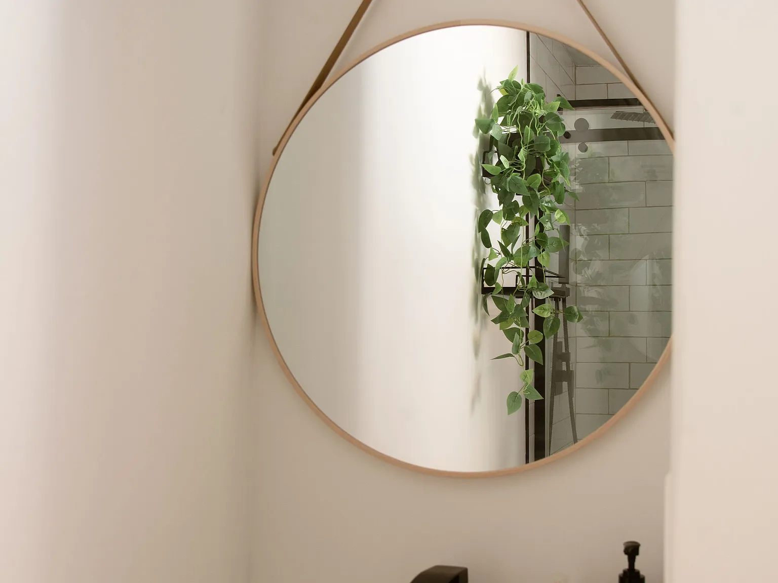 2 bed, 1276 sqft, $2,600 — Photo 3