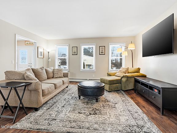 5th image of 45 Sage Road