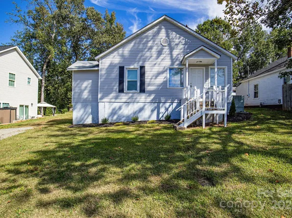 349 Kirby Dr, Charlotte, NC 28214