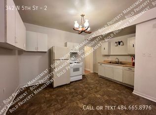 342 N 5th St APT 2, Lebanon, PA 17046