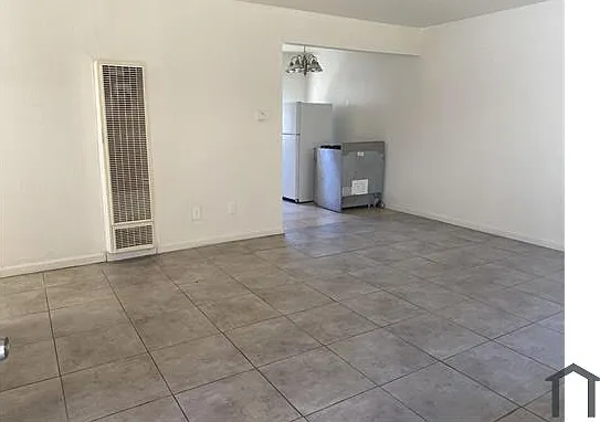 2 bed, 950 sqft, $3,200 — Photo 3