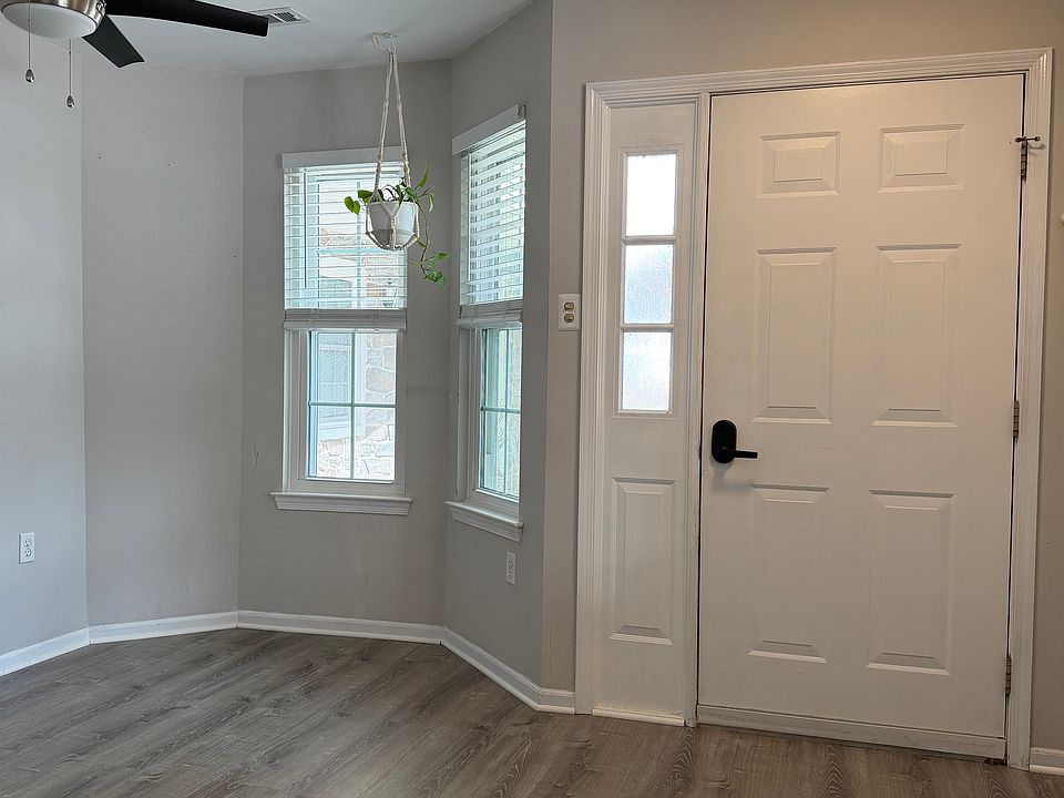 1st image of 701 Mews Dr