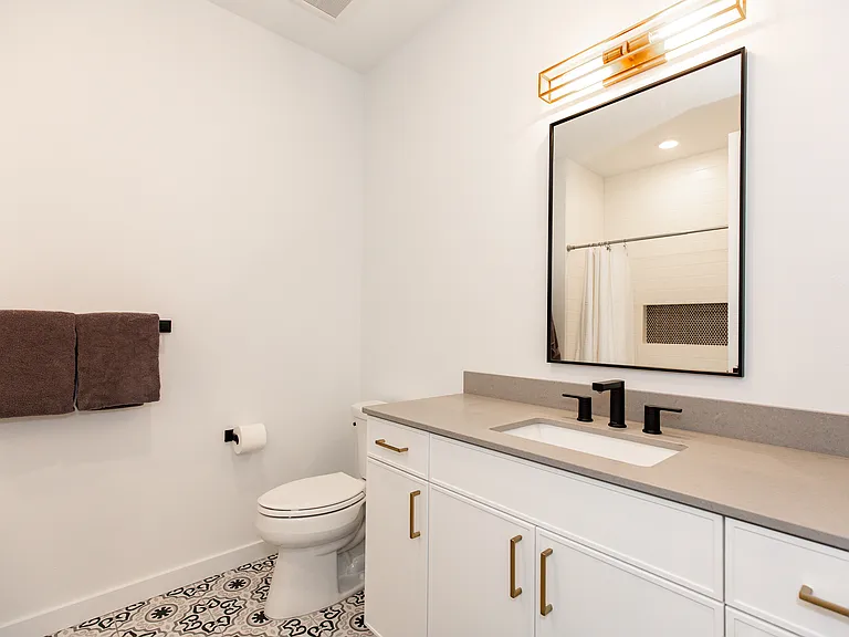 4204 Ravalli St #205 — Photo 16