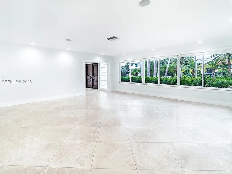 9835 W Broadview Dr — Photo 4