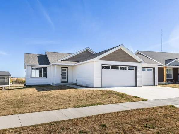 1705 Brandt Dr NE, Byron, MN 55920