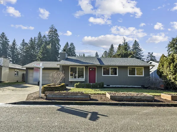 17609 SE Paradise Dr, Milwaukie, OR 97267