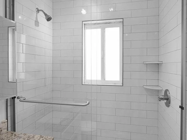 547 W San Juan Ave #B — Photo 5