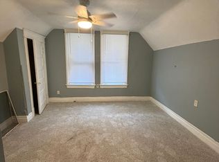 1157 N 2nd St, Springfield, IL 62702