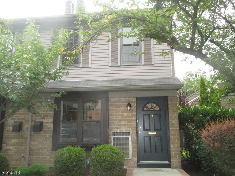 181 Long Hill Rd #N5 — Photo 3