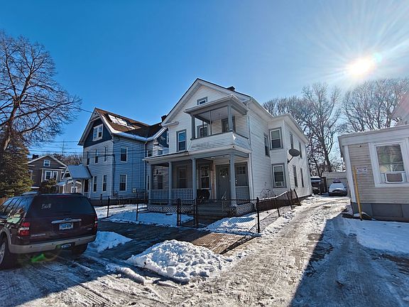 2nd image of 98 Gilbert Ave Unit 2