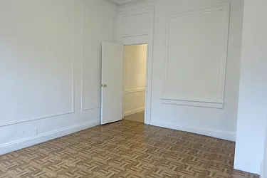 Rented by Manhattan Best Realty, Inc.