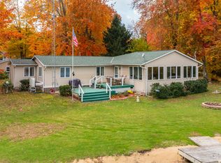 8783 W Shore Dr, Grand Junction, MI 49056
