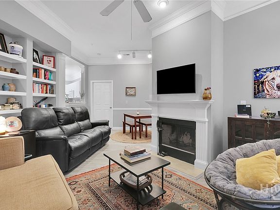 3rd image of 1733 Whitemarsh Way