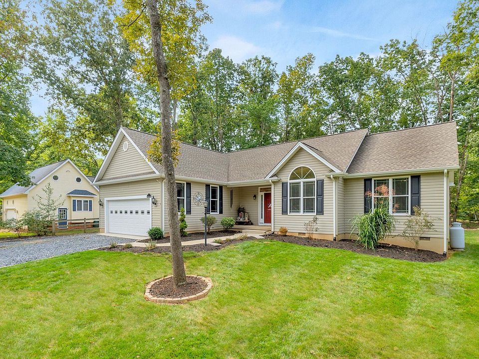 4 Briarwood Rd, Palmyra, VA 22963 MLS 645973 Zillow