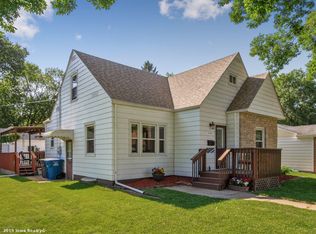 1715 62nd St, Des Moines, IA 50322