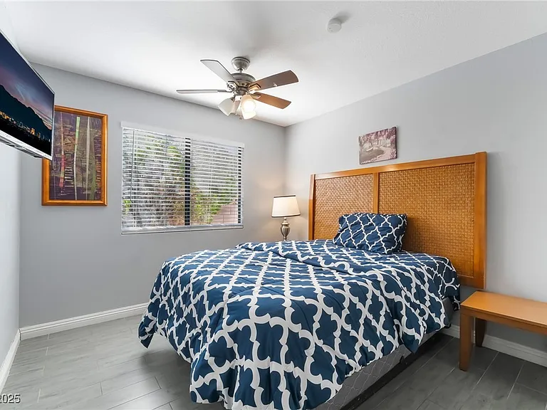 7076 Gunslinger St — Photo 23