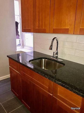 1st image of 297 Lincoln Ave APT 2A