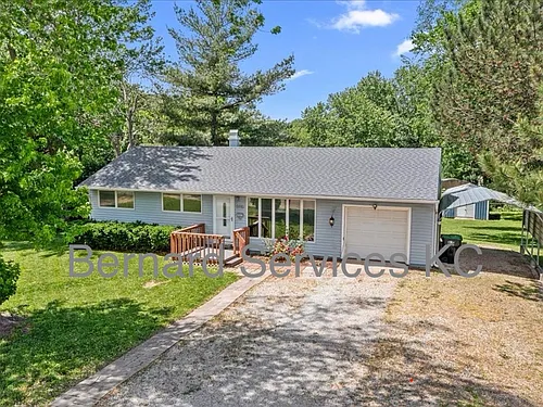 5910 Englewood Ave Photo 1