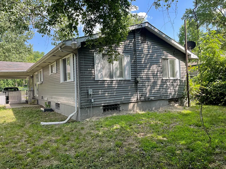 5107 Winsford By Way — Photo 3