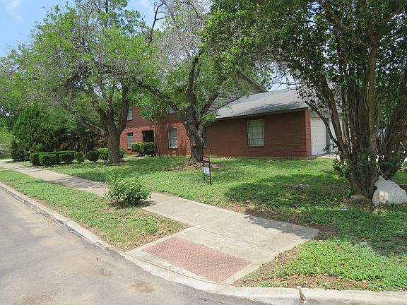 3rd image of 9715 Nona Kay Dr
